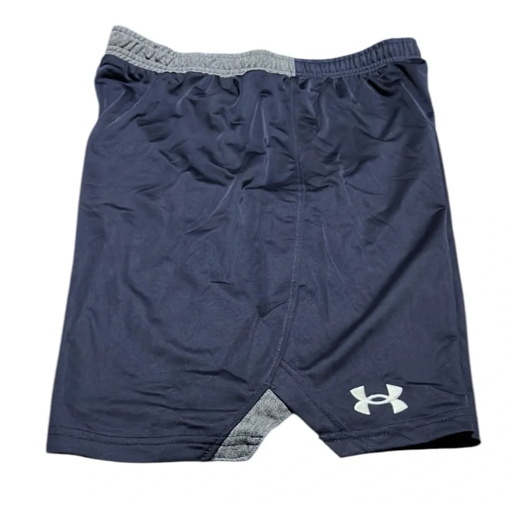 NWT UNDER ARMOUR MEN'S LOCKER SHORT - 9